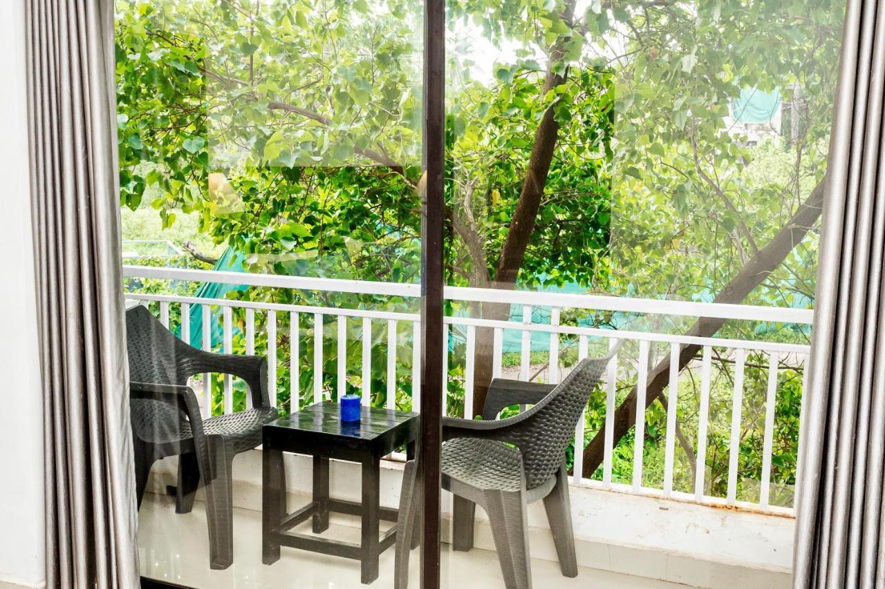 Fourteen Pods By The Sea Hotel Morjim Exterior foto