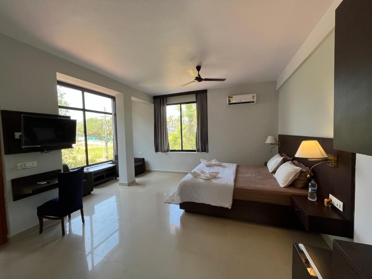 Fourteen Pods By The Sea Hotel Morjim Exterior foto